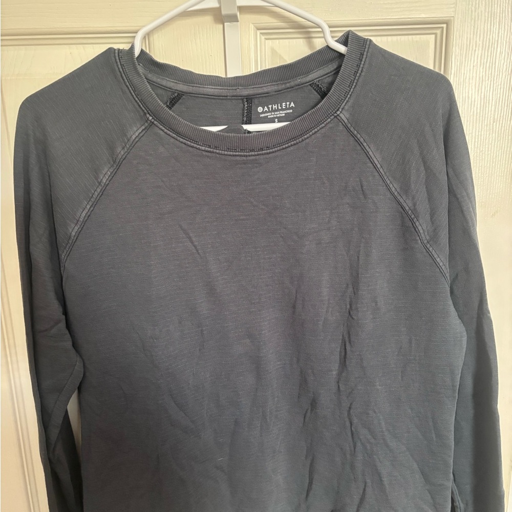 Athleta Women’s Charcoal Gray Long-Sleeve Crew Sweatshirt